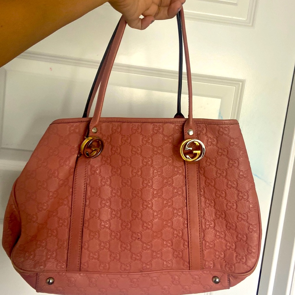 Pink Gucci bag